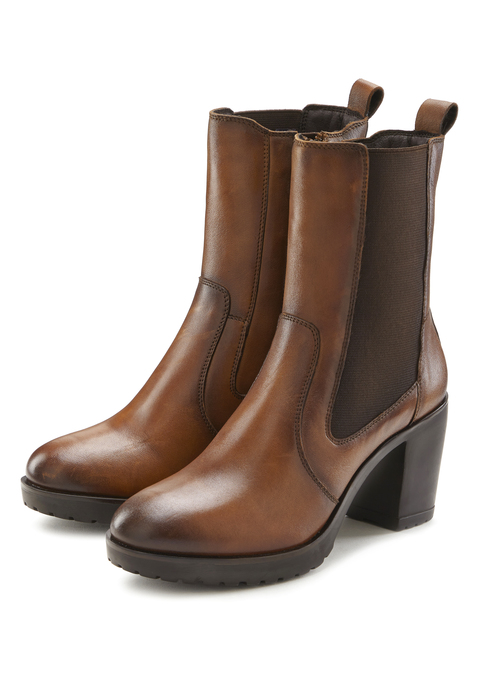 Bild: Stiefelette von LASCANA: Stiefelette aus Leder mit Blockabsatz von LASCANA. Absatzhöhe ca. 8 cm. Obermaterial aus Rindsleder. Futter, Decksohle und Laufsohle aus Synthetik.