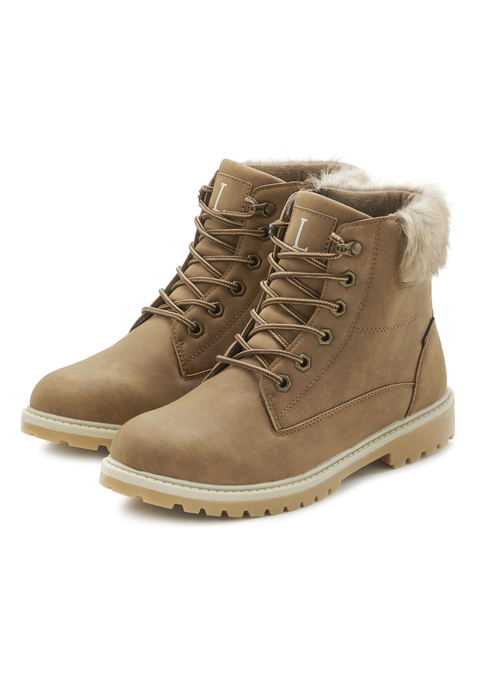 Bild: Stiefelette von LASCANA: Stiefelette zum Schnüren von LASCANA. Aus wasserabweisendem Material, wasserabweisende Comfortex-Klimamembrane. Obermaterial aus Lederimitat und Fleece. Futter und Decksohle aus Polyester. Laufsohle aus Synthetik.