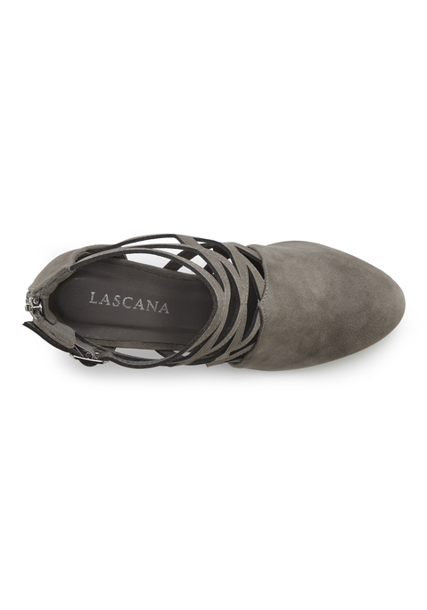 Bild: Stiefelette von LASCANA: Stiefelette mit Cut-Outs VEGAN von LASCANA. Absatzhöhe ca. 9 cm. Obermaterial, Futter und Decksohle aus Lederimitat. Laufsohle aus Synthetik.