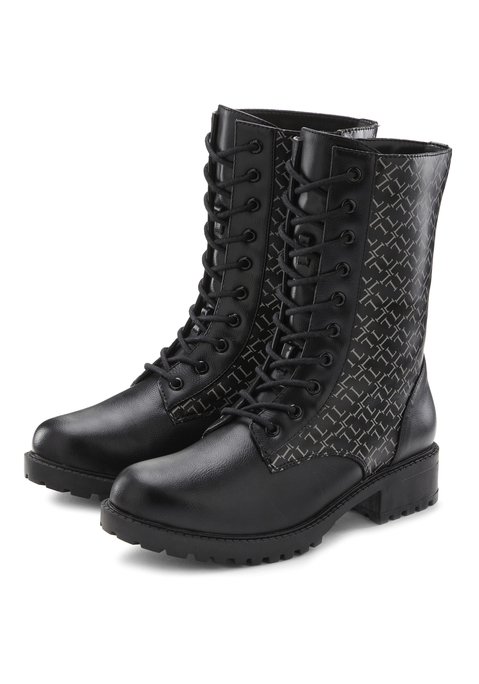 Bild: Stiefelette von LASCANA: Stiefelette mit Druck VEGAN von LASCANA. Obermaterial aus Lederimitat. Futter und Decksohle aus Textil. Laufsohle aus Synthetik.