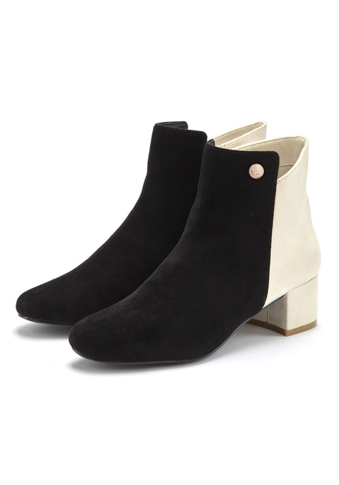Bild: Stiefelette von LASCANA: Stiefelette mit Blockabsatz VEGAN von LASCANA. Absatzhöhe ca. 4,5 cm. Obermaterial aus Microfaser. Futter aus Textil. Decksohle aus Lederimitat. Laufsohle aus Synthetik.