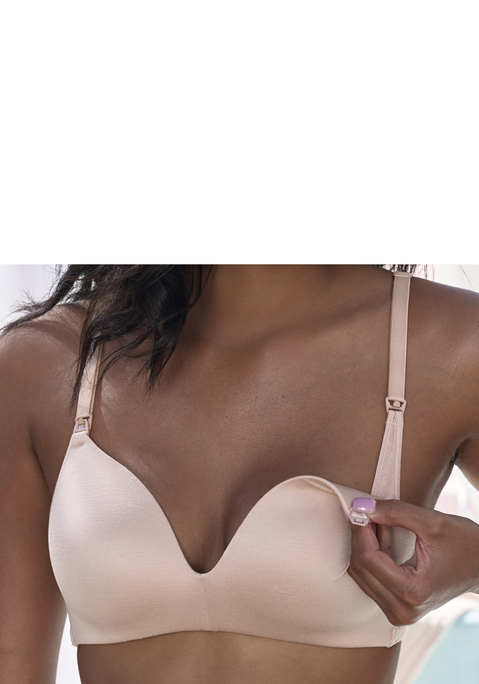 Bild: Still-BH von LASCANA: Hübscher Still-BH ohne Bügel. Mit nahtlos vorgeformten, leicht wattierten Cups - nichts zeichnet sich ab. Cups einzeln aufhakbar dank praktischer Still Clips an den Trägern. Individuell verstellbare Träger sowie Rückenverschluss. Mit Liebe & Leidenschaft in Hamburg kreiert. Aus 68% Polyamid, 16% Elasthan, 16% Polyester.