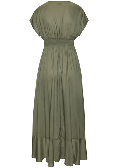 Bild: Strandkleid von LASCANA: Kleid von LASCANA mit Volant am Saum. Tiefer V-Ausschnitt und 2 Bänder zum Binden – auch lässig offen tragbar. Smokpart in der Taille. Rocklänge ca. 98 cm. Supersofte Qualität aus 100% Modal.