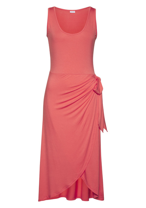 Bild: Strandkleid von LASCANA: Midikleid von Lascana mit raffinierter Wickeloptik. Eng anliegendes Oberteil mit tiefem Rundhalsausschnitt und Tanktopträgern. Ausgestelltes Rockteil mit abgerundetem Saum und seitlicher Drapierung. Weich fließender Viskosejersey.