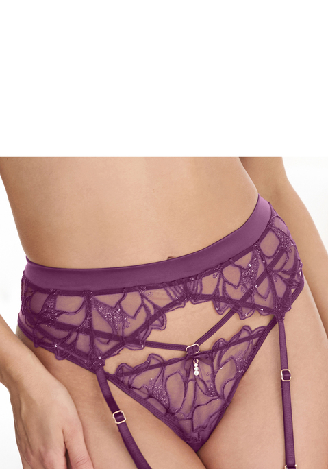 Bild: Strapsgürtel von LASCANA: Verführerischer Strapsgürtel aus transparenter Spitze mit hübschen Glitzerdetails. Elastischer Bund für einen zuverlässigen Halt. Individuell verstellbaren Haken- und Ösenverschluss. Passende BH's und Unterteile aus der gleichen Serie erhältlich. Mit Liebe & Leidenschaft in Hamburg kreiert. Obermaterial: 67% Polyester, 27% Polyamid, 6% Elasthan.