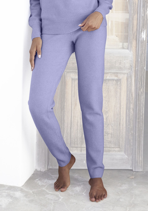 Bild: Strickhose von LASCANA: Komfortable Strickhose mit schmal geschnittenem Bein. Breites, geripptes Bündchen  Schön zu Strickoberteilen. Kuschelig weiche Strickqualität.