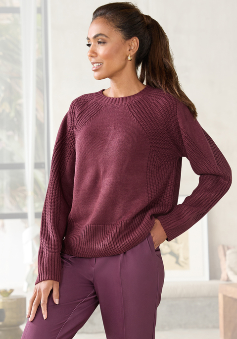 Bild: Strickpullover von LASCANA: Unifarbener Strickpullover von Lascana mit Rundhalsausschnitt. Lange Raglanärmel für eine bequeme Passform. Rippstricksaum. Weicher Materialmix.