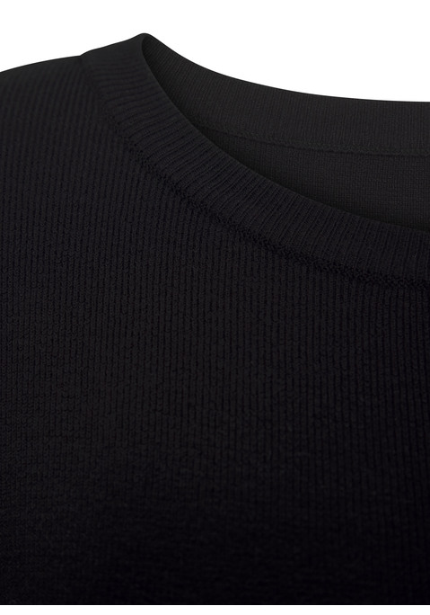 Bild: Strickpullover von LASCANA: Unifarbener Pullover von Lascana mit Rundhalsausschnitt. Kastige Passform. Ideal für jeden Tag und vielseitig kombinierbar. Weicher Feinstrick in angenehmer Viskosemischung.