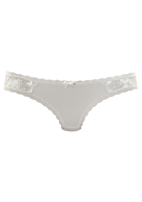 Bild: String von LASCANA: Hübscher String von Lascana mit floraler Spitze. Bund mit kleinem Schleifendetail. Klassische Passform. Microfaser mit weichem Griff.