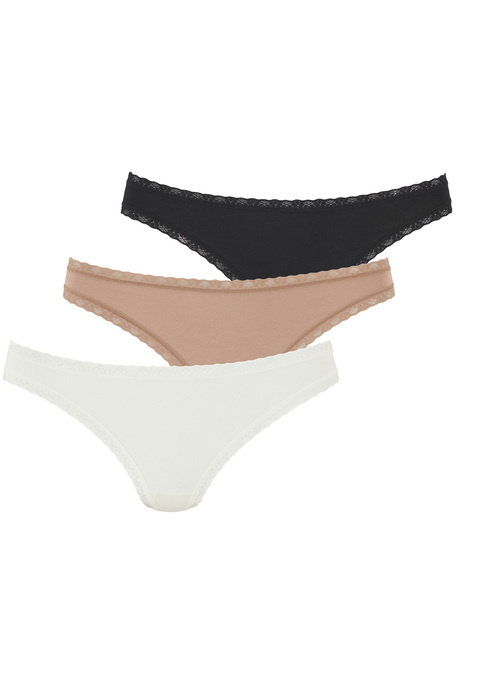 Bild: String von LASCANA: Schöner unifarbener String von Lascana im praktischen 3er-Pack. Blümchenspitze am Bund und Beinausschnitt für einen verspielten Akzent. Weiche Single-Jersey-Qualität mit Modal für ein glattes und angenehmes Tragegefühl.