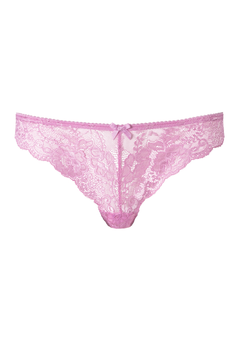 Bild: String von LASCANA: Verspielter String von Lascana aus foraler Spitze. Kleine Zierschleife in der Mitte vorn. Baumwollzwickel für viel Tragekomfort. Weiche, elastische Qualität.