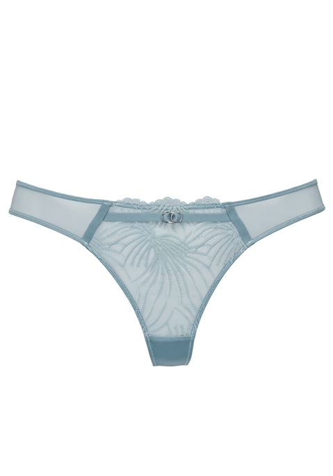Bild: String von LASCANA: Verführerischer String mit einem kleinen Bändchen mit Schmuckringen im vorderen Bereich. Aus einem edlen Mix aus zarter Spitze und transparentem Mesh. Mit sexy Cut-Out in der hinteren Mitte. Mit eingearbeitetem Baumwollzwickel. Mit Liebe & Leidenschaft in Hamburg kreiert. Aus 88% Polyamid, 12% Elasthan.