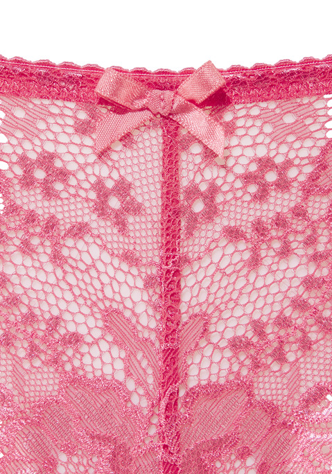 Bild: String von LASCANA: Verspielter String von Lascana aus foraler Spitze. Kleine Zierschleife in der Mitte vorn. Baumwollzwickel für viel Tragekomfort. Weiche, elastische Qualität.