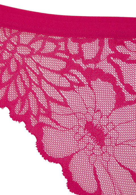 Bild: String von LASCANA: Stilvoller String von Lascana aus floraler Spitze. Unifarbenes Design. Elastisches Material.