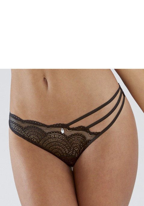 Bild: String von LASCANA: Femininer String aus dezent transparenter Spitze. Verführerische Bänder-Optik an der Seite. Mit eingearbeitetem Baumwollzwickel. Passender BH aus der gleichen Serie erhältlich. Mit Liebe & Leidenschaft in Hamburg kreiert.