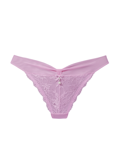 Bild: Stringtanga von LASCANA: Transparente Spitze und zartes Mesh überzeugen in perfekter Harmonie. Hingucker ist der hübsche Perlenanhänger. Mit Baumwollzwickel. Vorn und hinten aus Vollspitze. Kleine Raffung in der vorderen Mitte.  Aus 80% Polyamid, 20% Elasthan.