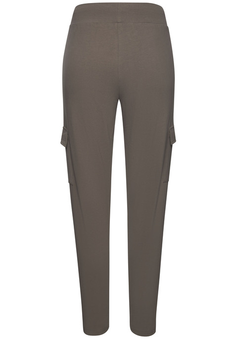 Bild: Sweathose von LASCANA: Lässige Cargo-Sweathose von Lascana. Flache Kordel im Bündchen zur individuellen Weitenregulierung, praktische Eingrifftaschen und aufgesetzte Taschen im Cargo-Look. Schmal zulaufende Passform. Vielseitig kombinierbar für entspannte Freizeitoutfits. Hochwertige Baumwollmischung.