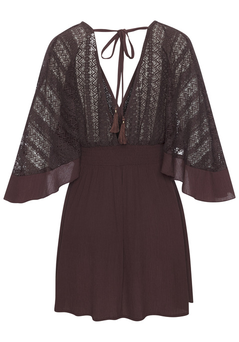 Bild: Tunikakleid von LASCANA: Leichtes Minikleid von Lascana. Oberteil aus transparenter Spitze mit Cache-coeur-Ausschnitt vorn und V-Ausschnitt im Rücken. Bindeband mit Quasten im Nacken. Weite 7/8-Ärmel. Smokeinsatz in der Taille. Für Urlaub und Freizeit. Fließende Viskose-Webware.