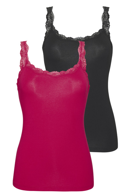 Bild: Unterhemd von LASCANA: Wäscheserie. In hochwertiger Baumwoll-Stretch-Qualität. Top mit elastischen, weichen Spitzen-Details an Ausschnitt und Trägern. Länge ca. 61 cm.  Aus 95% Baumwolle, 5% Elasthan. Spitze aus 87% Polyamid, 13% Elasthan.