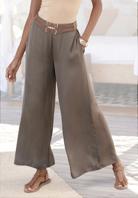 Bild: Webhose von LASCANA: Leichte Palazzohose von Lascana. Glatter Bund vorn, elastischer Smokbund hinten. Seitennahttaschen. Weite Passform. Vielseitig kombinierbar. Satinware mit weichem Griff.
