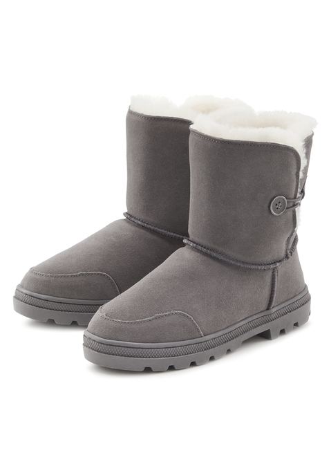 Bild: Winterstiefel von LASCANA: Stiefel aus Leder mit wärmenden Lammfell von LASCANA. Obermaterial aus Rindsleder. Futter und Decksohle aus Lammfell. Laufsohle aus Synthetik.