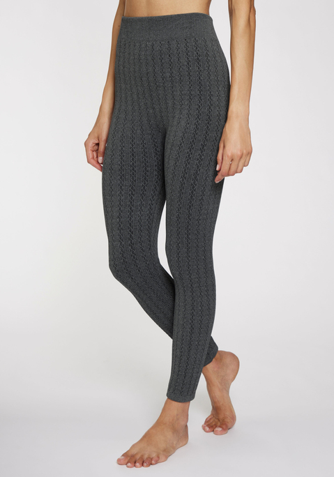 Bild: Strickstrumpfleggings von Lavana: Angenehm warme Thermoleggings von Lavana. Klassisches Zopfmuster für eine schöne Optik. Innen weich angeraut für zusätzliche Wärme. Ohne störende Seitennähte und mit druckfreiem Bund. Komfortables Material.