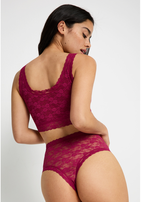 Bild: Bustier von LSCN by LASCANA: Sportliches Bustier von LSCN by Lascana mit floral gemusterter Spitze. Mesh-Futter vorn. Leichter Halt. Vielseitig kombinierbar. Weiche, elastische Qualität.