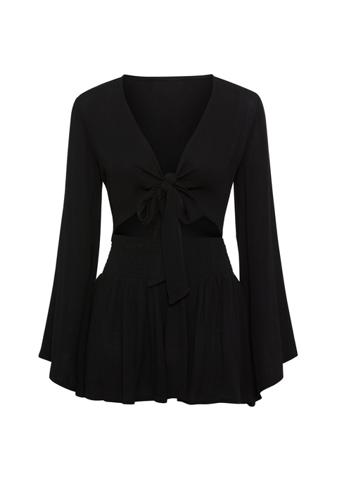 Bild: Strandset: Crepebluse und Shorts von LSCN by LASCANA: Verkürzte Bluse von LSCN by Lascana zum Knoten vorn. Lange, weite Ärmel. Shorts mit breitem Smokbund. Weite Form. Aus gekreppter Viskose.