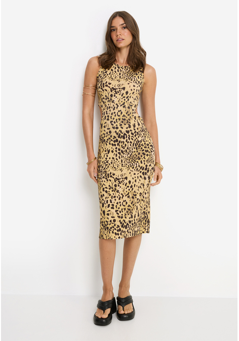 Bild: Midikleid von LSCN by LASCANA: Knalliges Kleid von LSCN by Lascana im Animalprint. Cut-outs an der Taille als stylische Details. Mit Trägern im Tank-Top-Stil und rundem Halsausschnitt. Eng anliegend und in Midi-Länge. Jedes Exemplar ein Unikat. Trageangenehme Qualität.