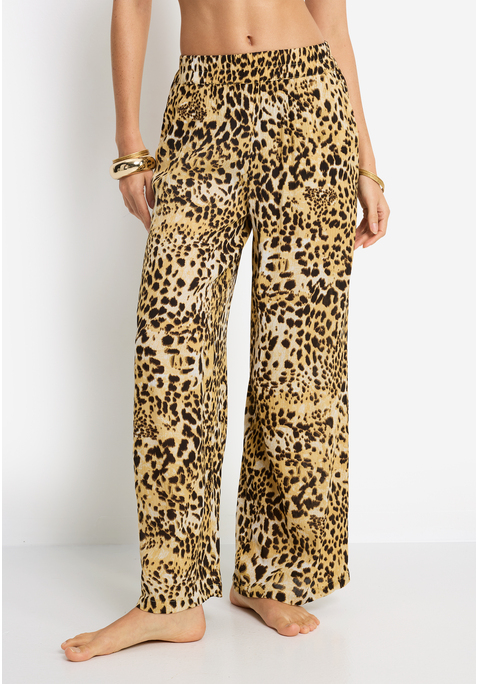Bild: Schlupfhose von LSCN by LASCANA: Lange Strandhose von LSCN by Lascana im Animalprint. Der Bund ist vorne flach gestaltet und hinten gesmokt. Weite, lange Beinform für entspannten Style. Praktische Seitentaschen. Trageangenehme Viskose-Qualität.