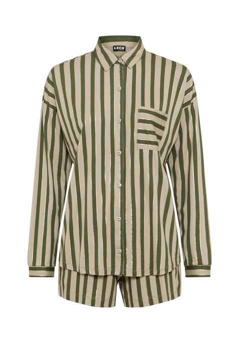 Bild: Shorty von LSCN by LASCANA: Gestreifter Long-Shorty von LSCN by Lascana. Lässiges, langärmeliges Pyjamaoberteil. Mit Blusenkragen und aufgesetzter Brusttasche. Durchgehende Knopfleiste. Shorts mit Gummizug und Front-Patch. Für gemütliche Momente. Weicher Single-Jersey.