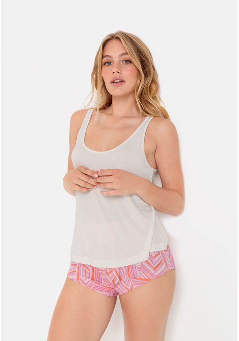 Bild: Shorty von LSCN by LASCANA: Shorty von LSCN by Lascana. Tanktop mit tiefem Rundhalsausschnitt und schmalen Trägern. Shorts mit hoch ausgeschnittenem Bein und schönem Alloverprint in angenehmer Baumwoll-Viskosequalität.