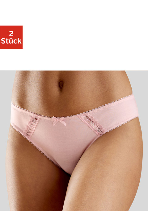 Bild: Bikinislip von Nuance: Bequemer Basic Slip mit liebevollen Details. Kleine Zierschleife in der vorderen Mitte. Feine Borte an den Beinausschnitten. Passender BH aus der gleichen Serie erhältlich. Klassische Basic Dessous. Aus 80% Baumwolle, 12% Elasthan, 8% Polyamid.
