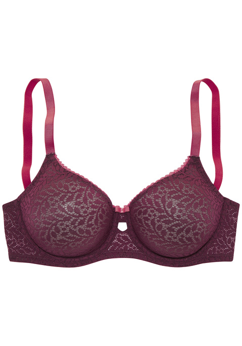 Bild: Minimizer-BH von Nuance by Lascana: Der Minimizer BH (ohne Wattierung) von Nuance mit Bügel ist aus leicht transparenter Spitze gefertigt, welche für ein sanftes Gefühl auf der Haut mit einem weichen Netzmaterial unterlegt ist. Schöne Zierschleife mit Anhänger in der vorderen Mitte. Träger und Rückenverschluss sind verstellbar. Sexy Dessous. Spitzen-Dessous. Romantische Dessous. Verspielte Dessous. Aus 91% Polyamid, 9% Elasthan.