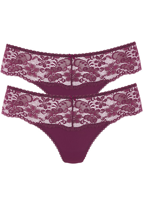 Bild: String von Nuance by Lascana: Nuance: String im 2er Pack. Rundherum mit breitem Spitzenband. Dessous mit Baumwollzwickel. Aus 85% Polyamid, 15% Elasthan.