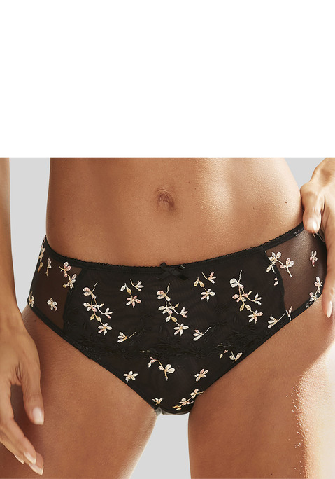 Bild: Slip von Nuance: Femininer Slip in abdeckender Schnittform. Rundherum mit feinem Soft Mesh und floralen Details überzogen. Mit eingearbeitetem Baumwollzwickel. Mit passendem BH aus der gleichen Serie erhältlich. Mit Liebe & Leidenschaft in Hamburg kreiert. Obermaterial: 70% Polyamid, 20% Polyester, 10% Elasthan.