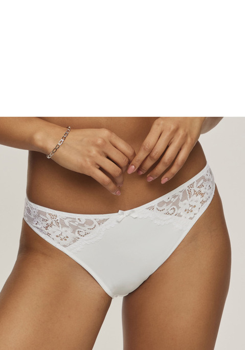 Bild: Slip von Nuance: Femininer Slip in klassischer Schnittform. Aus weichem Microtouch-Material und Einsätzen aus feiner Jacquardspitze. Mit feiner Zierschleife in der vorderen Mitte. Mit eingearbeitetem Baumwollzwickel. Passender Minimizer-BH aus der gleichen Serie erhältlich. Obermaterial: 85% Polyamid, 15% Elasthan.
