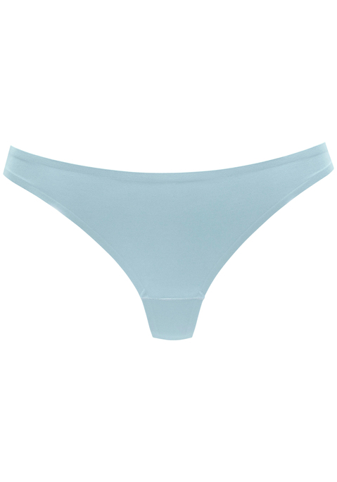 Bild: String von Nuance: Basic String mit extraflachen, geklebten Kanten. Mit hohen Beinausschnitten. Nahezu unsichtbar unter eng anliegender Kleidung. Mit eingearbeitetem Baumwollzwickel. Passende BHs aus der gleichen Serie erhältlich. Aus 67% Polyamid, 33% Elasthan.