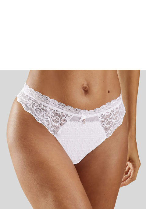 Bild: String von Nuance: Nuance: String aus leicht schöner Stickereispitze. Hinten mit kleinem Zierloch. Glitzeraccessoire in der vorderen Mitte. Mit Baumwollzwickel. Aus 75% Polyamid, 15% Elasthan, 10% Polyester.