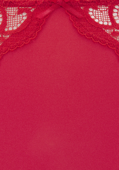 Bild: Slip von petite fleur by Lascana: Femininer Slip im attraktiven 3er-Pack. Gefertigt aus weichem Microtouch-Material und feiner, floraler Spitze. Mit feiner Zierschleife in der vorderen Mitte. Mit eingearbeitetem Baumwollzwickel. Passender BH aus der gleichen Serie, um dein Wäsche-Set zu vervollständigen. Aus 88% Polyamid, 12% Elasthan.