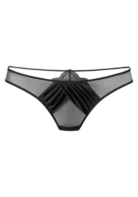 Bild: String von petite fleur gold: Petite Fleur Gold: Sexy String. Durch Lösen der Schleife hinten komplett zu öffnen, für erotische Stunden. Mit Baumwollzwickel. Aus 90% Polyamid, 10% Elasthan.