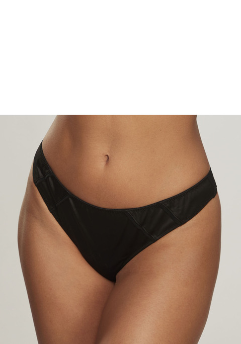 Bild: String von petite fleur gold: Sexy String mit edlem Bänderdetail und Ringaccessoire in der hinteren Mitte. Aus feinem Material in Satin-Optik und dezent transparentem Mesh. Mit eingearbeitetem Baumwollzwickel. Passende Corsage aus der gleichen Serie erhältlich. Mit Liebe & Leidenschaft in Hamburg kreiert. Obermaterial: 60% Polyester, 36% Polyamid, 4% Elasthan.