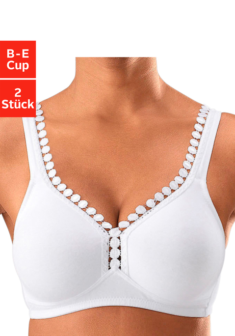 Bild: Soft-BH von petite fleur: PETITE FLEUR: BH ohne Bügel im 2er-Pack. Nahtlos vorgeformte, unwattierte Cups. Hübsche Zierkante am Dekolleté. Träger und Rückenverschluss verstellbar. Aus 80% Baumwolle, 15% Viskose, 5% Elasthan. BHs sind nicht trocknergeeignet, da die Versteller und Ringe durch die Hitze beschädigt werden und brechen.