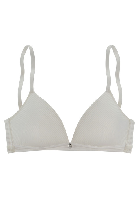 Bild: Bralette-BH von s.Oliver: Klassische Bralette in angesagter Triangle-Form (leicht wattiert). Ohne störenden Bügel aus angenehm weichen Material. Mit modischem Metallaccessoire in der vorderen Mitte. Träger und Rückenverschluss sind individuell verstellbar. Mit passenden Unterteilen aus der gleichen Serie erhältlich. Obermaterial: 60% Polyamid, 35% Polyester, 5% Elasthan.