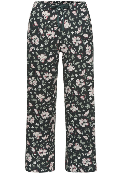 Bild: Culotte von s.Oliver: Mit Alloverprint: Schlaf-Culotte von s.Oliver.  Gummizugbund mit Bindeband und Eingrifftaschen. Ideal für komfortable Nächte. Hergestellt aus angenehmer Baumwoll-Viskose-Qualität.