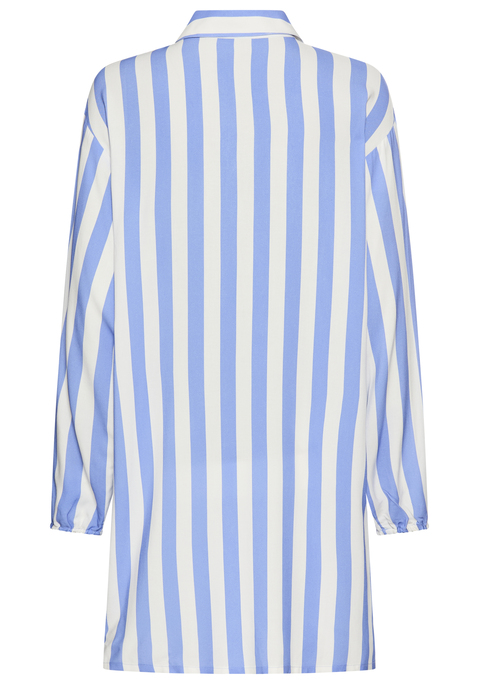 Bild: Nachthemd von s.Oliver: Stilvolles Nachthemd von s.Oliver mit Reverskragen und überschnittenen Schultern. Mit durchgehender Knopfleiste und aufgesetzter Brusttasche. Elastischer Ärmelsaum. Komfortable Webware aus reiner Viskose.