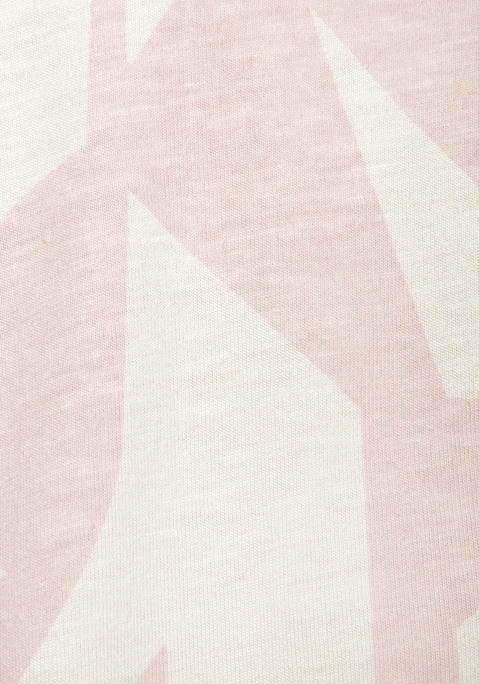 Bild: Nachthemd von s.Oliver: Nachthemd von s.Oliver mit schönem Allover-Print. Mit Blusenkragen und durchgehender Knopfleiste. Seitliche Eingrifftaschen. Angenehm weiche Single-Jersey-Qualität aus einer Viskosemischung.