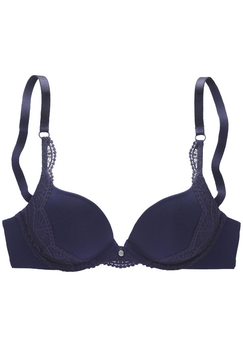 Bild: Push-up-BH von s.Oliver: Femininer Push-up-BH mit Bügel aus weichem Microtouch-Material. Mit eingearbeitetem Polster im Untercup - für ein tolles Dekolleté. Mit feiner Spitze seitlich am Cup. Individuell verstellbare Träger sowie Rückenverschluss. Passende Unterteile aus der gleichen Serie erhältlich. Obermaterial: 69% Polyamid, 17% Elasthan, 14% Polyester.
