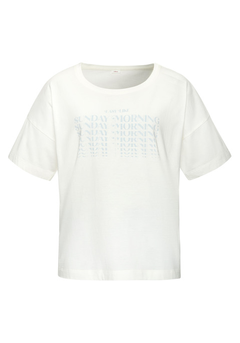 Bild: Pyjama von s.Oliver: Pyjama von s.Oliver mit schönem Print. T-Shirt mit Rundhalsausschnitt. Lange Hose mit Allover-Print. Weiche Viskosemischung für ein angenehmes Tragegefühl.