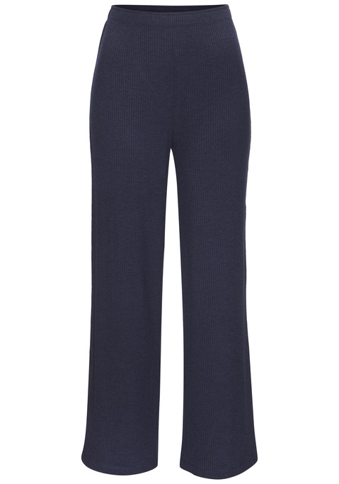 Bild: Pyjamahose von s.Oliver: Pyjamahose mit weitem Bein von s.Oliver. Mit Gummizugbund für angenehmen Tragekomfort. Ideal für entspannte Nächte zu Hause. Weiche Rippqualität aus elastischer Viskose.